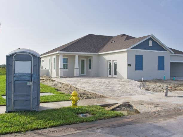 Best Porta potty delivery and setup  in North Bellport, NY